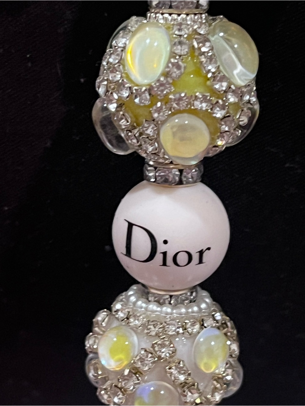 Designer inspired yellow floral daisy and bow decor monogram focal fancy pen - Picture 3 of 7